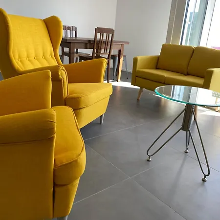 Upper Floor Апартаменты